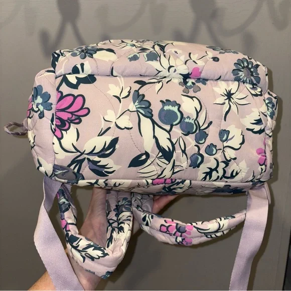 Vera Bradley Fresh-cut Floral Essential Featherweight Rusack - Picture 8 of 12